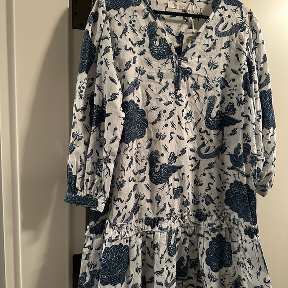 Bindu Dresses & Skirts - Bindu Blue and White Patterned Dress. Size Small.